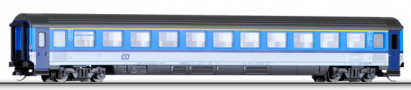 rychlíkový vůz v barevném schematu „Najbrt“ 1. tř., typ Ampz <sup>146</sup>