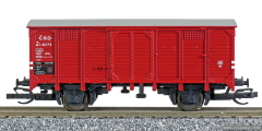 krytý nákladní vůz červenohnědý s černou střechou, typ Z