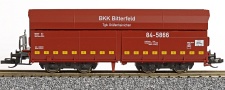nákladní samovýsypný vůz červenohnědý „BKK Bitterfeld“