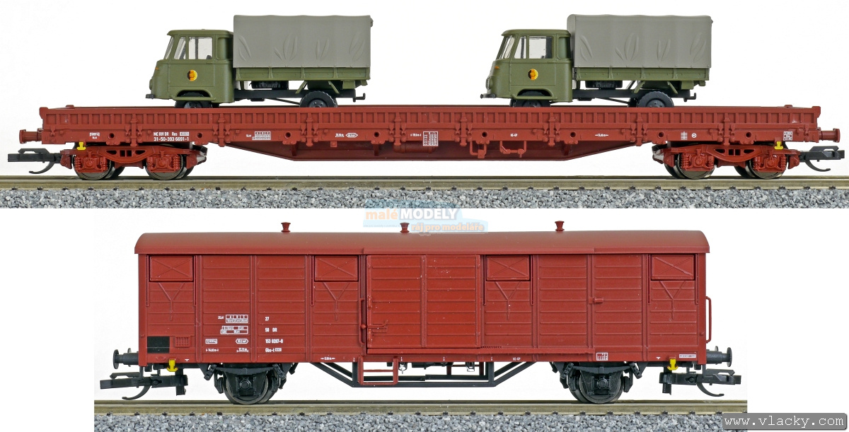 Set 2 nákladních vozů vojenský transport NVA