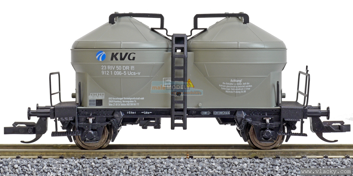 Vůz pro přepravu prachu šedý KVG