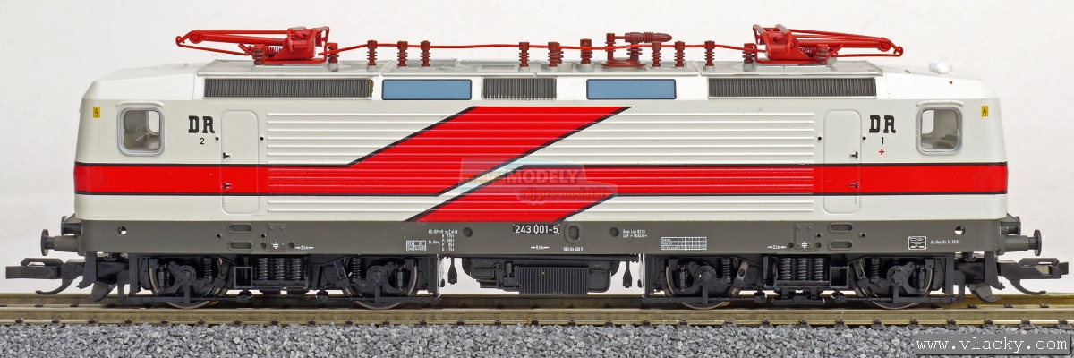 Elektrická lokomotiva 243 001 White Lady - (31. 03. 2013)