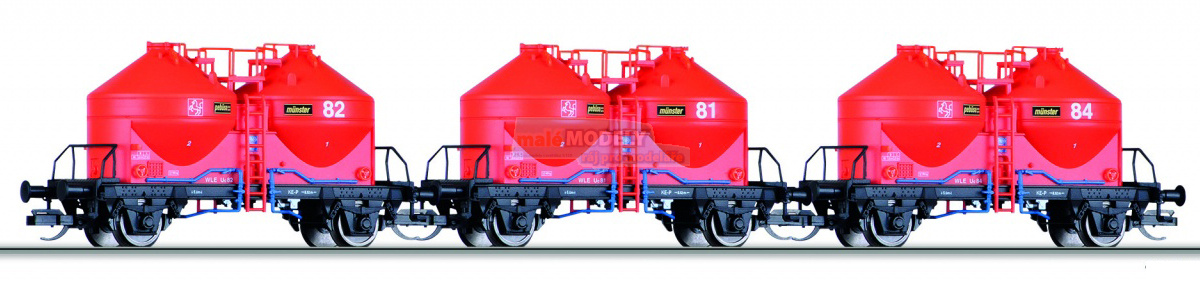 Set 3 nákladních vozů Uc na přepravu prachu - (31.03.2015)