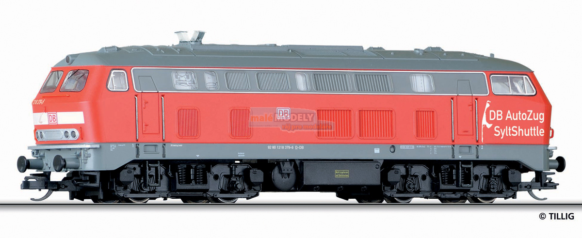Dieselová lokomotiva BR 215 <b>Sylt-Shuttle</b> DB AutoZug - (31.03.2015)