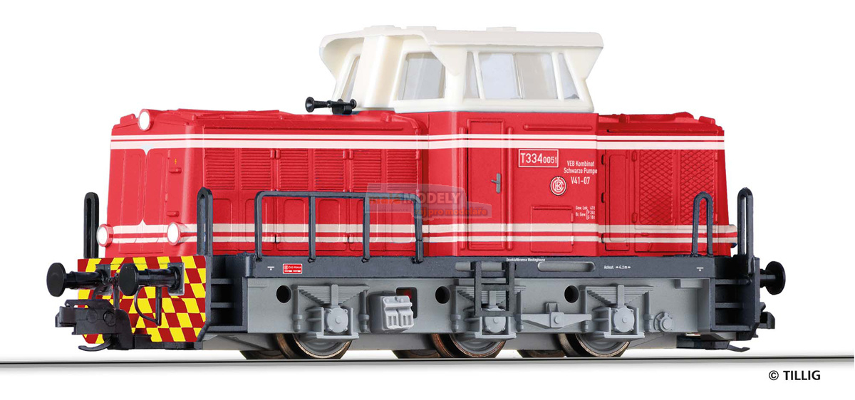 Dieselová lokomotiva T 334.0 <b>VEB Kombinat Schwarze Pumpe</b>