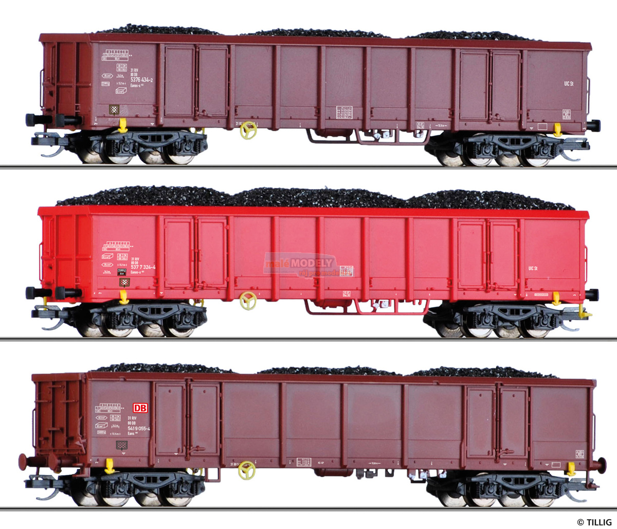 Set tří otevřených nákladních vozů na přepravu štěrku