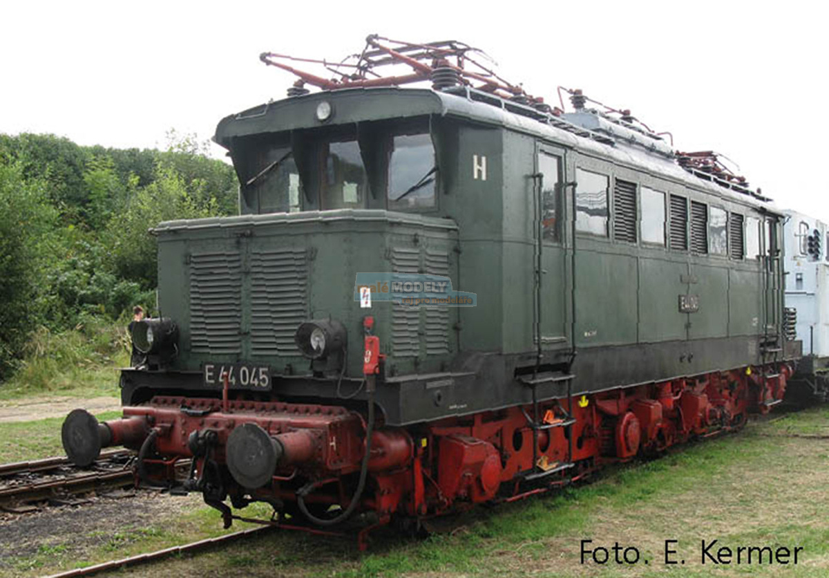 Elektrická lokomotiva E 44 045 2 Museumslok SEM Chemnitz - (31.03.2018)