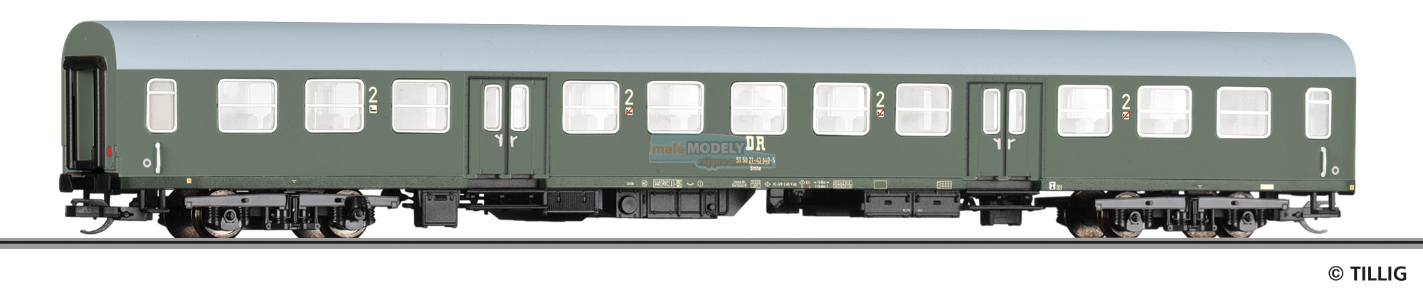Reisezugwagen der DR