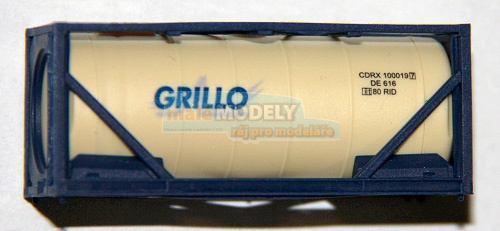 kontejner GRILLO - béžový v modré (nápis uprostřed)