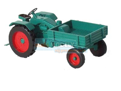 Traktor FENDT zelený