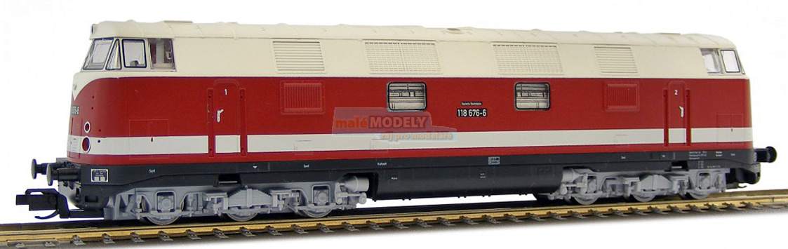 Dieselová lokomotiva BR 118 676