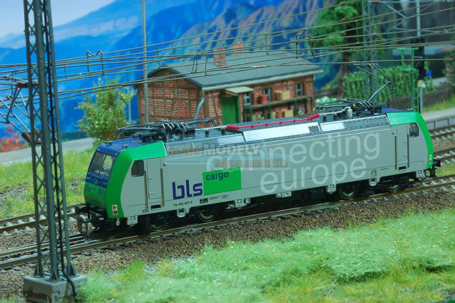Elektrická lokomotiva řady 485 BLS ConnEurope
