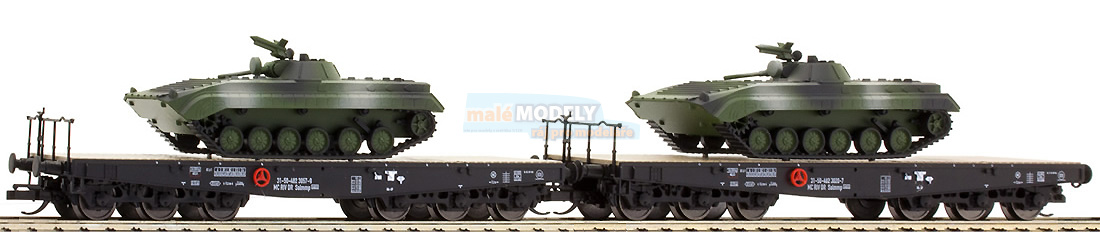 Set nákladních vozů - vojenský transport, 2xBMP-1 - (31.03.2014)