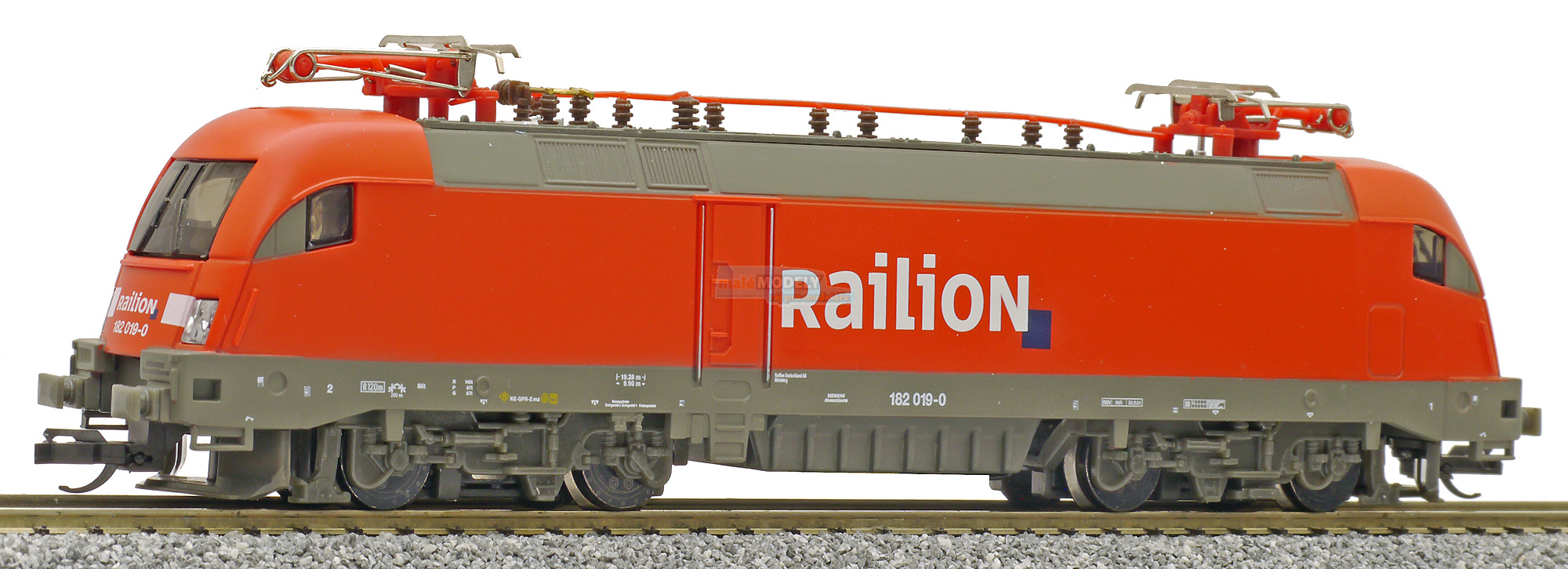 Elektrická lokomotiva řady 182 Taurus Railion